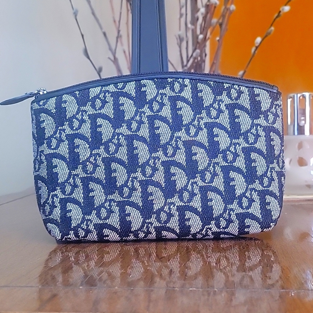 Authentic  Dior Trotter Pouch